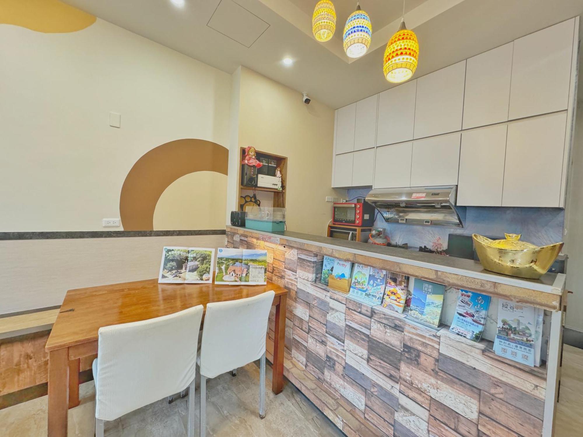 Xiong Zhi Mi B&B Hualien stad Exteriör bild